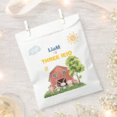 Farm Three I-E-I-O 3rd Birthday  フェイバーバッグ (クリップ留めされた状態)