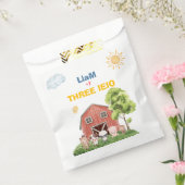 Farm Three I-E-I-O 3rd Birthday  フェイバーバッグ (封をした状態)