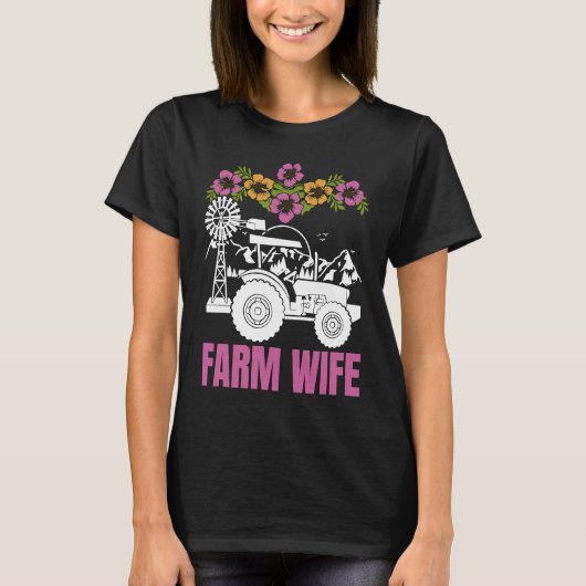 Farm Wife tractors Farmer Farming Tractor Tシャツ (正面)