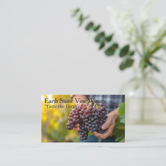 Farmer Harvesting Grapes | Winery 名刺 (スタンド正面)