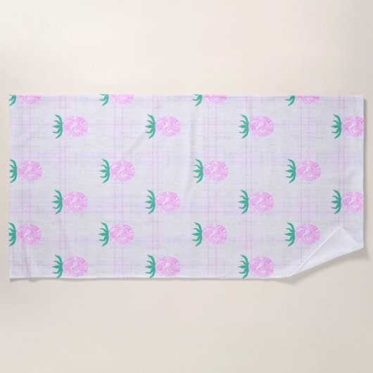 Farmhouse Pineapples ビーチタオル (正面)