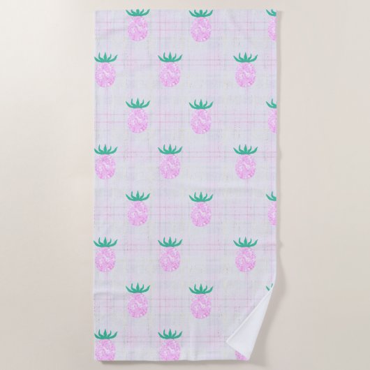 Farmhouse Pineapples ビーチタオル (正面)