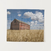 Farms | Old Red Barn in Wheat Field タペストリー (正面(横))