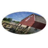 Farms | Red Barn With American Flag カッティングボード (角)