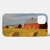 Farms | Red Barns Near Hay Bales Case-Mate iPhoneケース (裏面 (横))