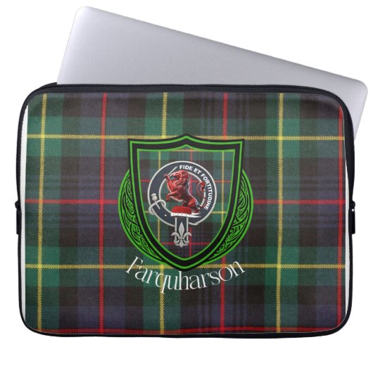 Farquharson Scottish Clan Tartan & Crest ラップトップスリーブ (正面)