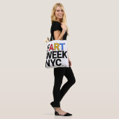 Fart Week NYC™ トートバッグ (モデル)