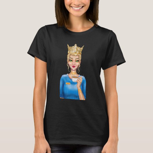 Fashion Blonde Queen Holding Cup of Coffee Hand Dr Tシャツ (正面)