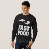 Fast Food Diver Shark Scuba Diving Diver Cute スウェットシャツ (正面フル)
