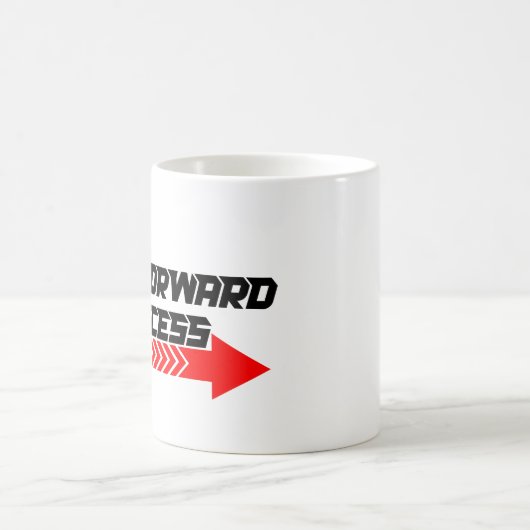 Fast Forward – Bold Red Motivation Quote Design コーヒーマグカップ (中央)