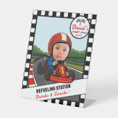 Fast ONE Refueling Station - Drinks and Snacks 台座サイン (正面)