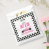 Fast & Six Pink Race Car 6th Birthdayパーティー フェイバーバッグ (封をした状態)