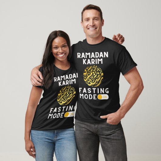 Fasting Mode on  Ramadan Mubarak Karim for Muslims Tシャツ (ユニセックス)