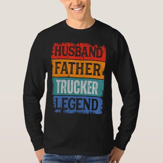 Father Husband TRUCKER Legend Proud Dad  Retro Pap Tシャツ (正面)