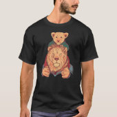 Father Lion with Cub on Shoulders Protector & Fami Tシャツ (正面)
