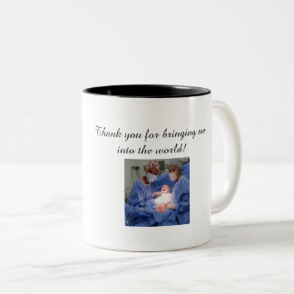 Father’s Day Mug, Medal-Pointing Doc Illustration ツートーンマグカップ