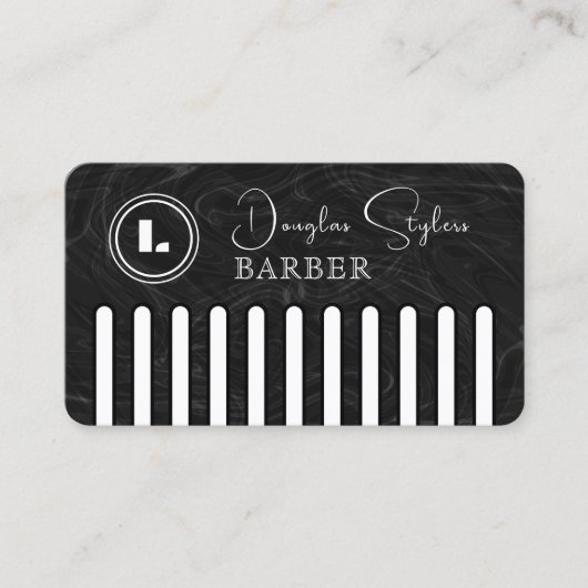 Faux black comb with logo barber 名刺 (正面)