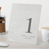 Faux Blind Embossed Wedding Table Number Ivory 台座サイン (インサイチュ)