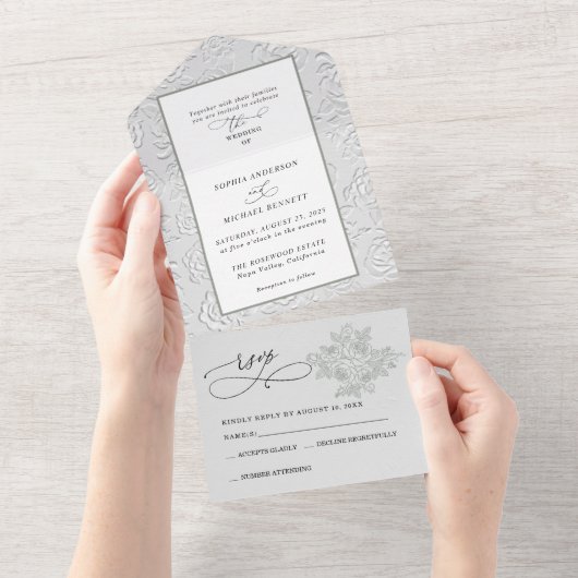 Faux Embossed White Roses Wedding  オールインワン招待状 (貼ってはがせる)