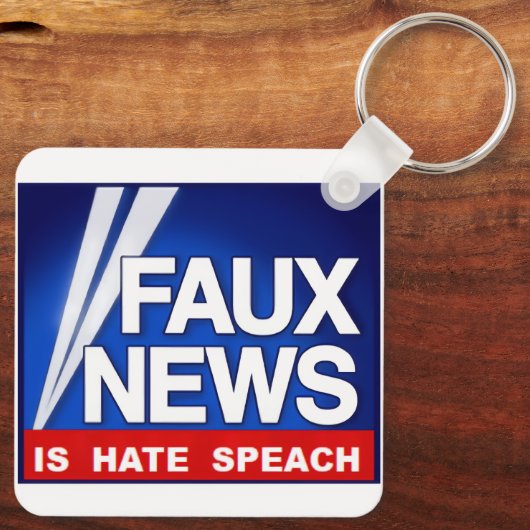 Faux News キーホルダー (裏面)
