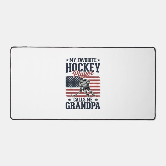 Favorite Hockey Player Calls Me Grandpa Vintage Sh デスクマット (正面)