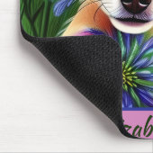 Fawn Chihuahua子犬の花の牧草地パーソナライズされた マウスパッド (コーナー)