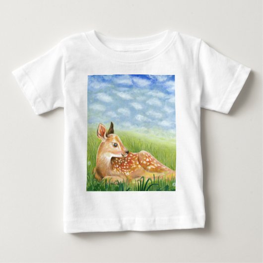 Fawn in the Grassイラストレーション ベビーTシャツ (正面)