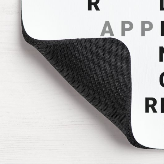 Fear False Evidence Appearing Real Motivational マウスパッド (コーナー)