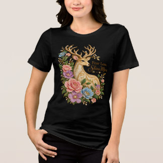 Fear Less Shine More: 装飾的な花と鹿のイラスト トライブレンドTシャツ