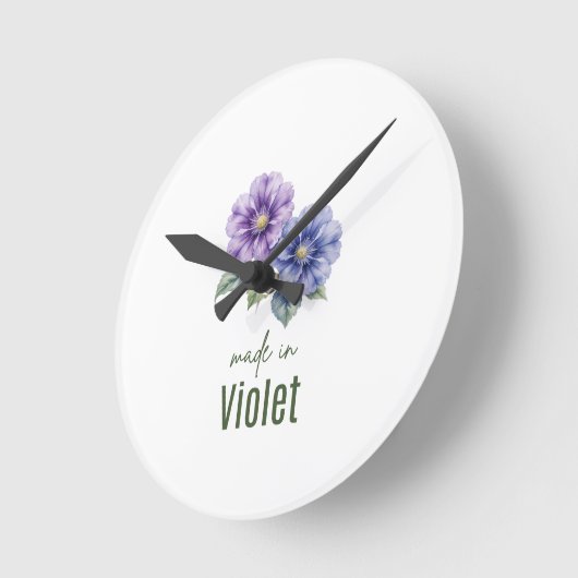 February Violet Birth Flowe Clock Watercolor ラウンド壁時計 (傾斜)