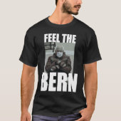 Feel It Bern Bernie Sanders Sitting Mittens  Meme Tシャツ (正面)