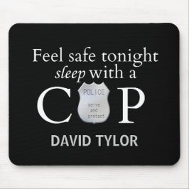 Feel safe tonight! マウスパッド