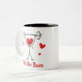 Feel the Burn Heart Workout Funny Gym Mug ツートーンマグカップ (正面左)