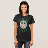 Feeling Lucky Smile Face St Patrick Day Tシャツ (正面フル)
