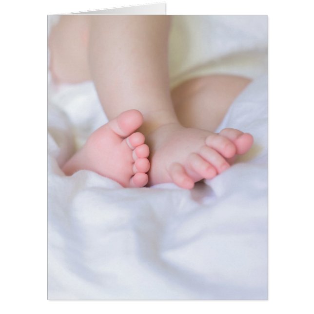 feet of a baby (正面)