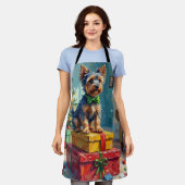 Feisty Australian Terrier King of Christmas Gifts  エプロン (着用した状態)