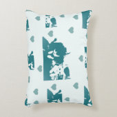 Feline Friends. Adorable Kitten Duo. アクセントクッション (正面(垂直))