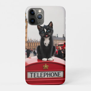 Felini on the Red Phone Booth: A London Adventure iPhone 11 Proケース