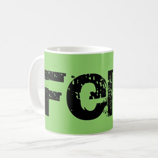 Felixの孤児の黒いキャラクター、大きいゴシック体 コーヒーマグカップ (正面左)