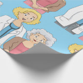 Female Doctor with Senior Woman Patient ラッピングペーパー (角)