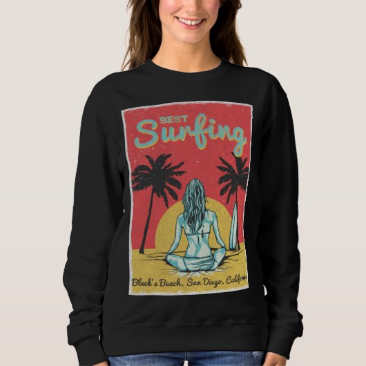 Female Surfer Black s Beach San Diego California スウェットシャツ (正面)