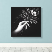 Feminine Hand with Elegant Floral Stem キャンバスプリント (インサイチュ (ウッドフロア))