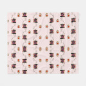 Feminine Surrealism in Warm Tones フリースブランケット (正面(横))