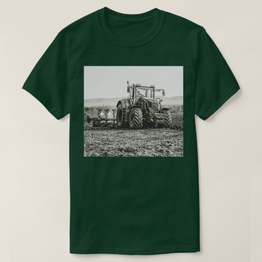 Fendt Tractor Puling in The Surrey Hills UK Tシャツ (デザイン正面)