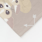 Fennecは矢および羽を孤色に変色させます フリースブランケット (角)