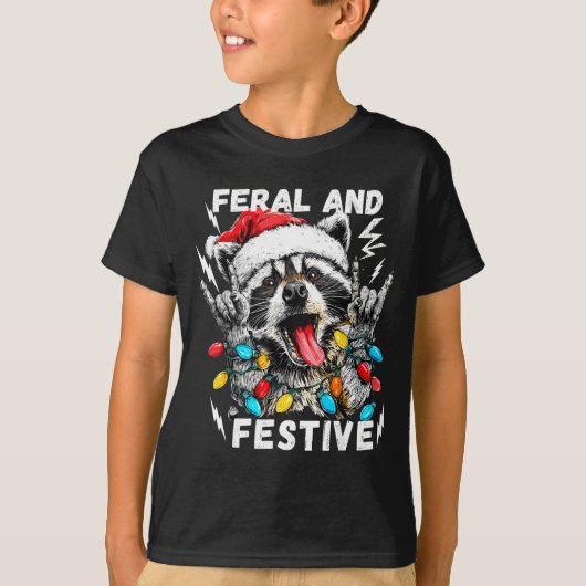 Feral And Festive Funny Christmas Rocker Raccoon S Tシャツ (正面)