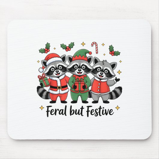 Feral But Festive Funny Christmas Cute Raccoon Elf マウスパッド (正面)