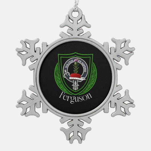 Ferguson Scottish Clan Crest スノーフレークピューターオーナメント (正面)