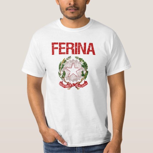 Ferinaのイタリア人の姓 Tシャツ (正面)