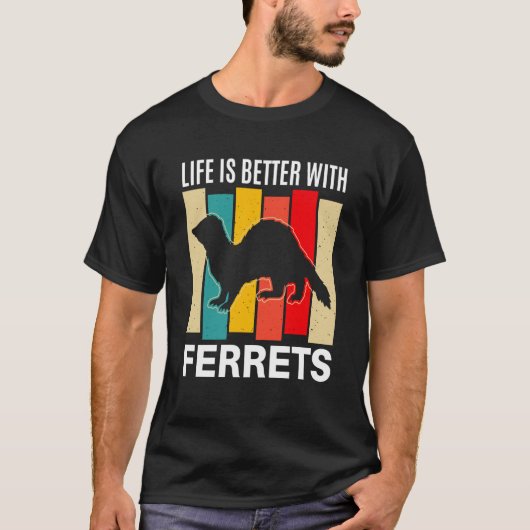 Ferret  with Ferrets Ferret Tシャツ (正面)